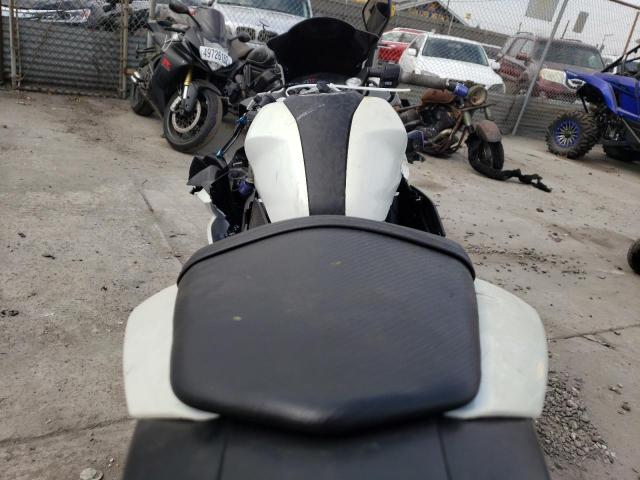 2016 YAMAHA YZFR3 MH3RH06Y4GK014884