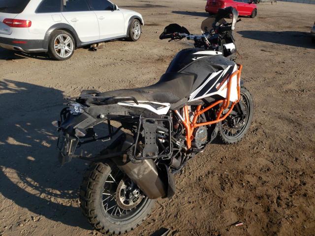2017 KTM 1090 ADVEN VBKV49406HM978854