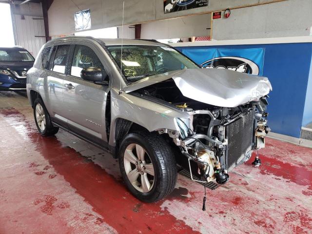 Vehiculos salvage en venta de Copart Angola, NY: 2016 Jeep Compass SP