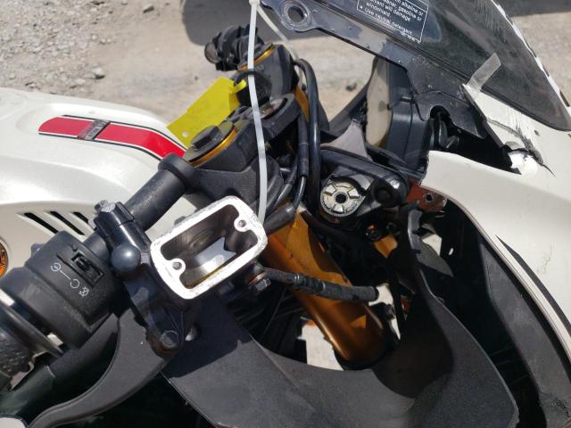 2022 YAMAHA YZFR3 A MH3RH18Y6NK008987