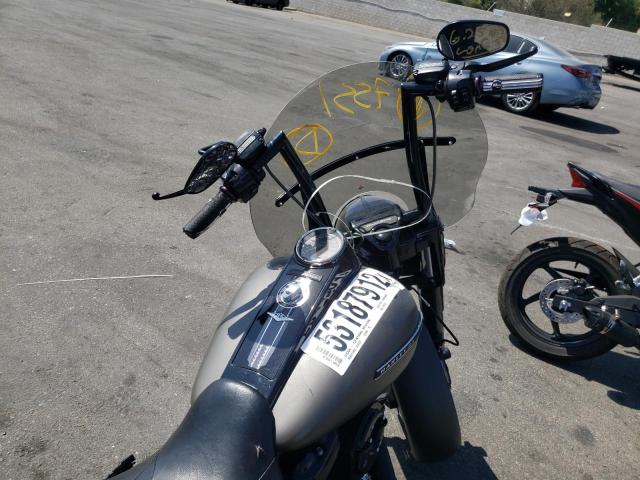 2018 HARLEY-DAVIDSON FLHRXS 1HD1KVC32JB610732