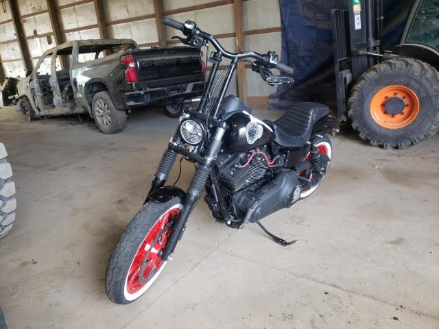 2017 HARLEY-DAVIDSON FXDLS 1HD1GS81XHC301084