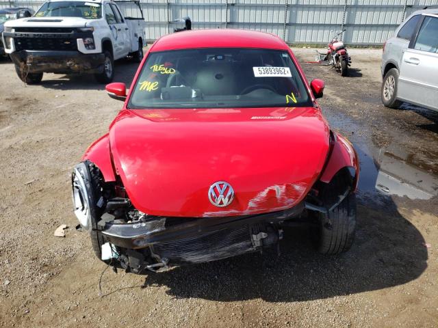2016 VOLKSWAGEN BEETLE SE 3VWJ07AT3GM617239
