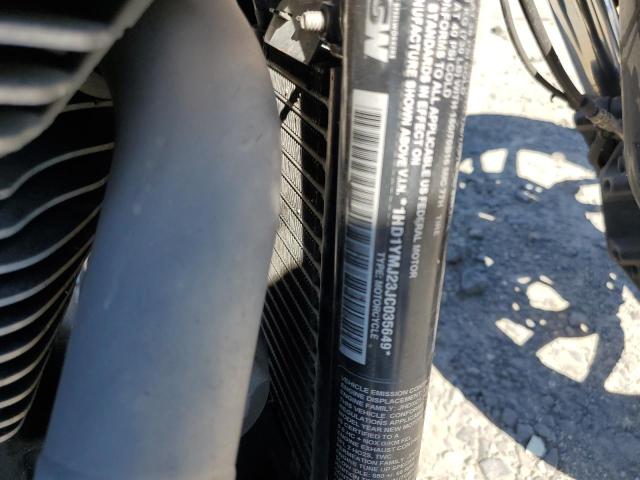 2018 HARLEY-DAVIDSON FLSB SPORT 1HD1YMJ23JC035649