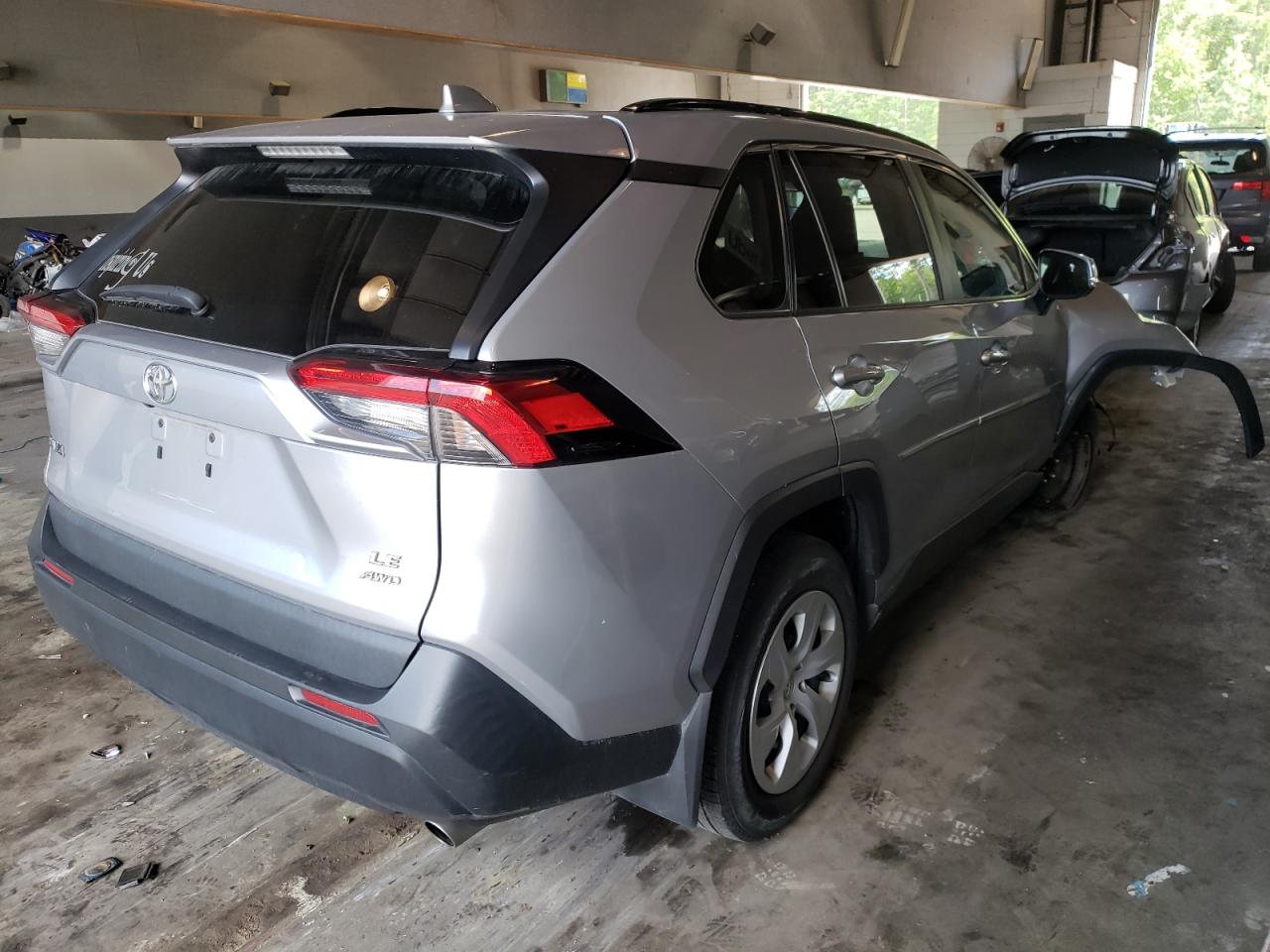 2T3G1RFV1LW093176 TOYOTA RAV4 2020