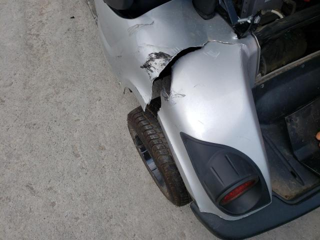 2015 YAMAHA GOLF CART JW9F423640