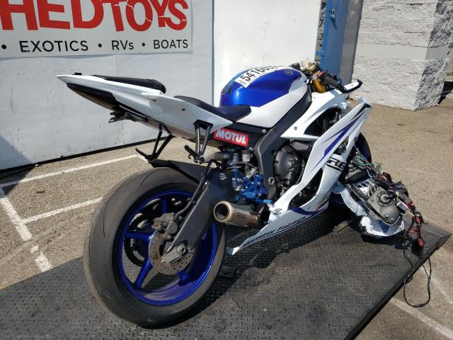 2015 YAMAHA YZFR6 C JYARJ16Y3FA009684