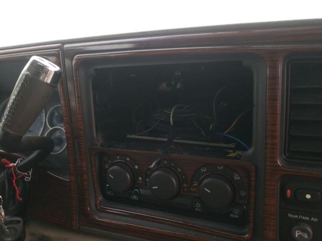 1GYEK63N62R321348 Cadillac Escalade Luxury