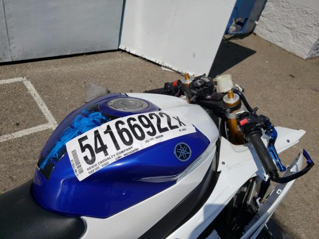 2015 YAMAHA YZFR6 C JYARJ16Y3FA009684