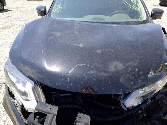 2017 NISSAN ROGUE SV H 5N1ET2MT6HC828895