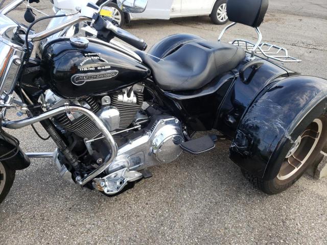 2015 HARLEY-DAVIDSON FLRT FREE 1HD1MCM19FB851786