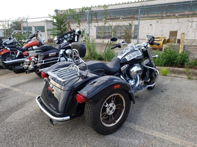 2015 HARLEY-DAVIDSON FLRT FREE 1HD1MCM19FB851786