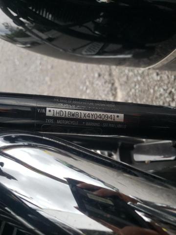 2004 HARLEY-DAVIDSON FLSTCI 1HD1BWB1X4Y040941