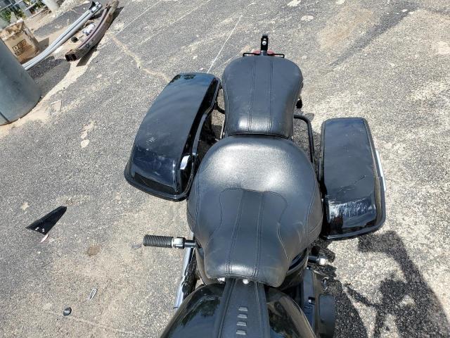 2018 HARLEY-DAVIDSON FLHCS HERI 1HD1YBK1XJC049560