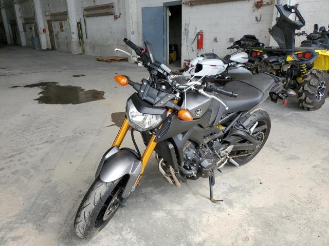 2015 YAMAHA FZ09 JYARN33E3FA007802