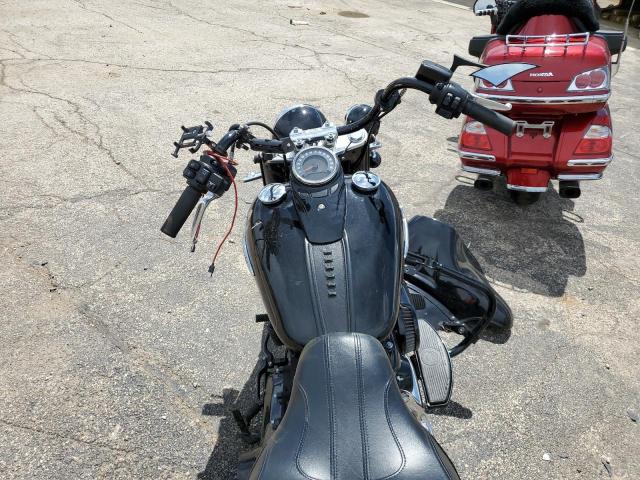 2018 HARLEY-DAVIDSON FLHCS HERI 1HD1YBK1XJC049560