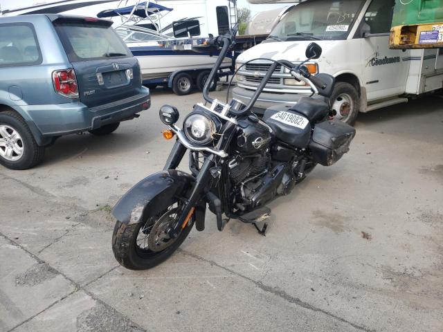 2019 HARLEY-DAVIDSON FLHC 1HD1YAJ61KB057920