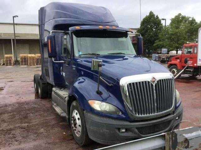 Salvage cars for sale from Copart Columbus, OH: 2012 International Prostar