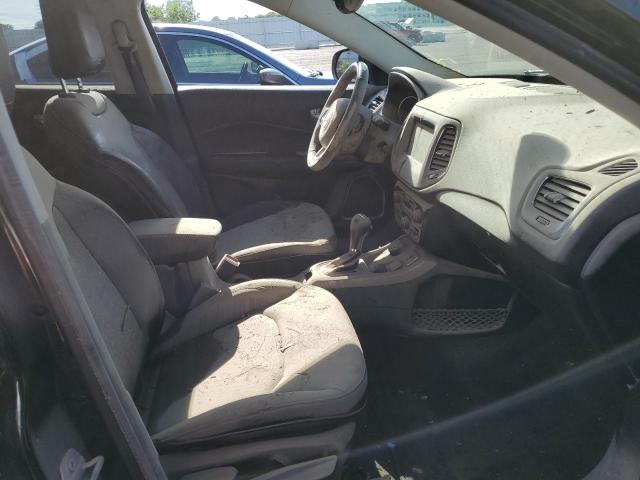 3C4NJDBB1JT104817 Jeep Compass Latitude