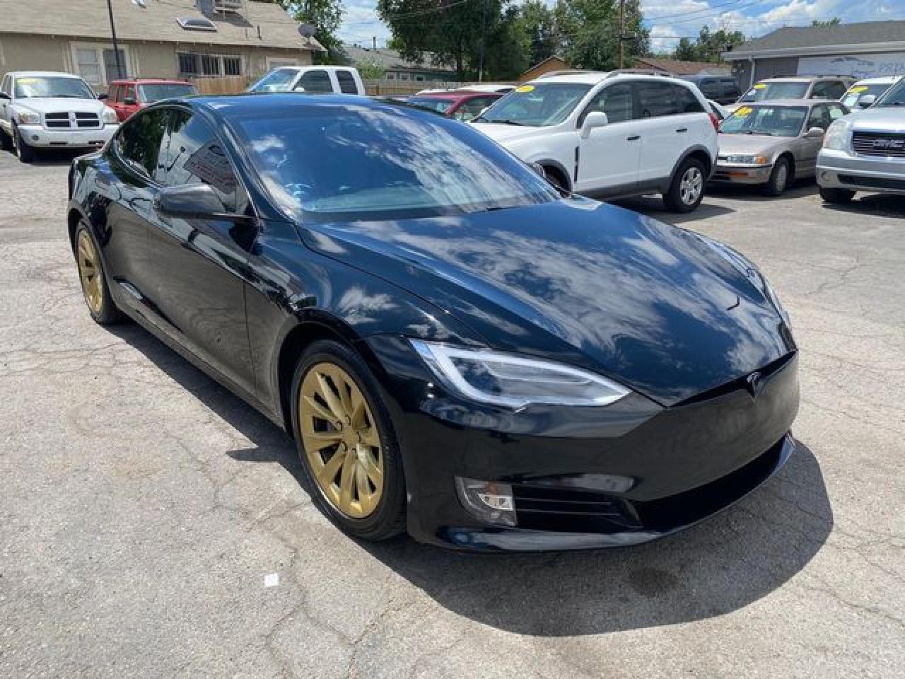 5YJSA1E26JF292455 2018 Tesla Model S