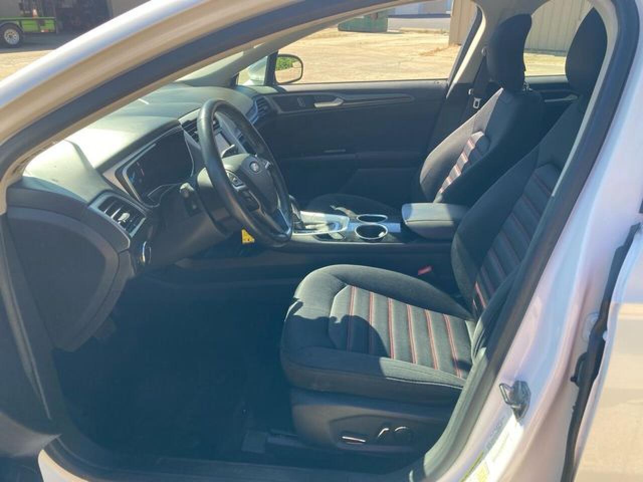 2013 Ford Fusion Se VIN: 3FA6P0HRXDR379691 Lot: 54485372