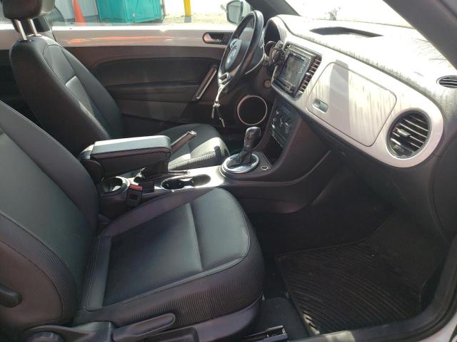 2016 VOLKSWAGEN BEETLE SE 3VWJ17AT7GM603521