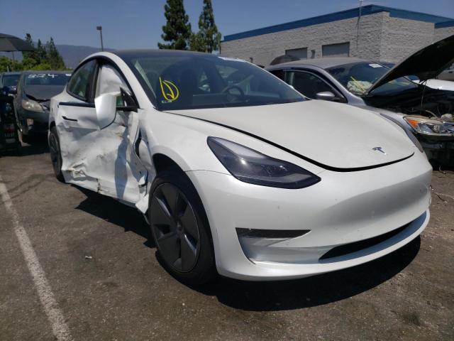 2022 Tesla Model 3  (VIN: 5YJ3E1EA8NF119476)