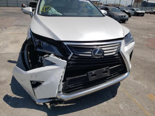 VIN 2T2ZZMCA4JC111369 2018 LEXUS RX350 no.9