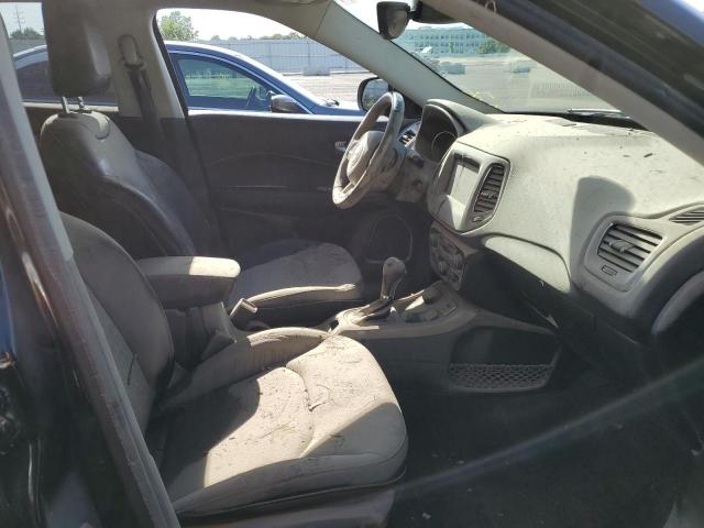 3C4NJDBB1JT104817 Jeep Compass Latitude