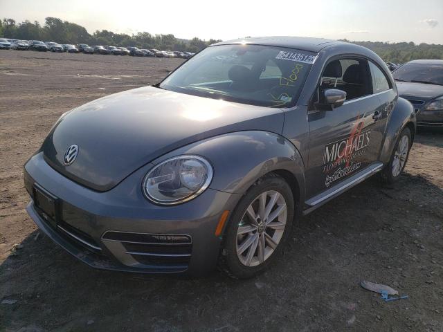 2019 VOLKSWAGEN BEETLE SE 3VWJD7AT8KM720184