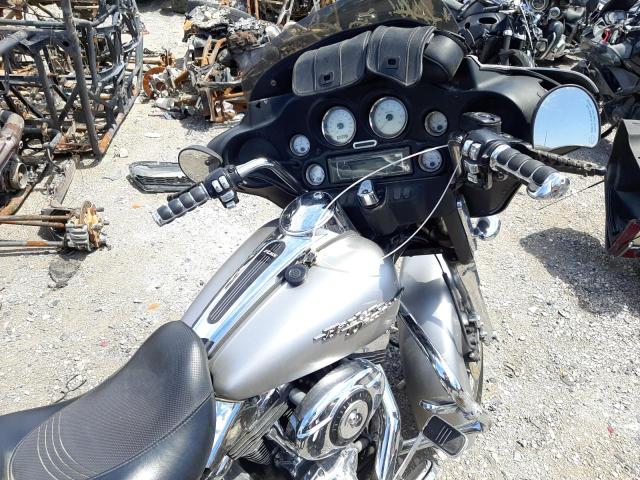 2007 HARLEY-DAVIDSON FLHX 1HD1KB4157Y618602