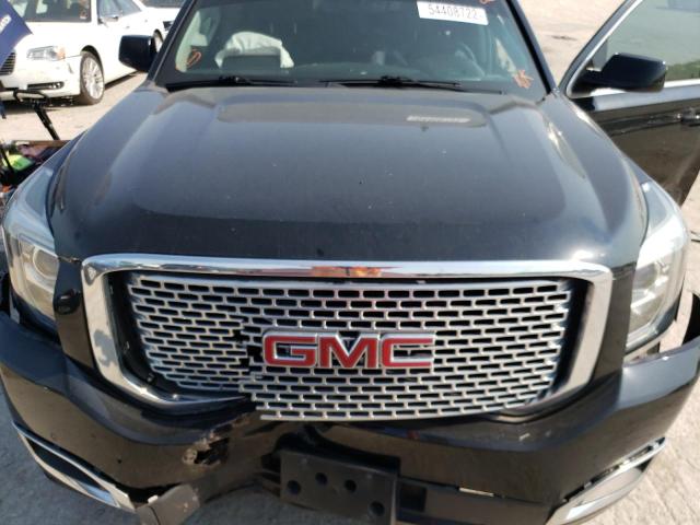  GMC YUKON 2016 Черный