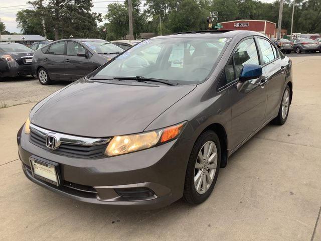 Седаны HONDA CIVIC 2012 Серый