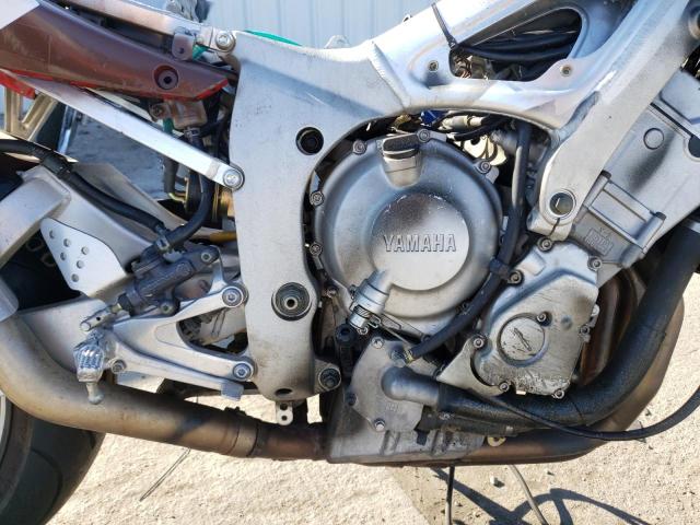 2002 YAMAHA YZFR6 L JYARJ04E62A025830