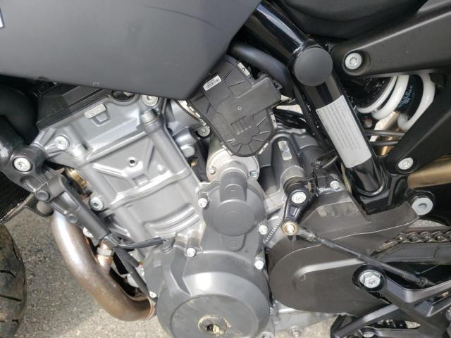 2022 KTM 890 DUKE R VBKTU9406NM833901