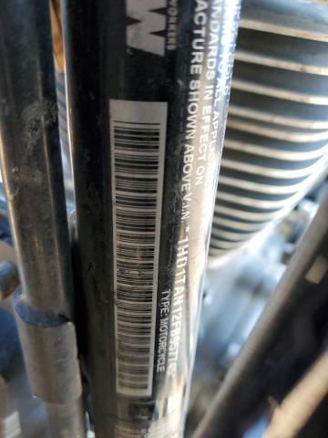 2015 HARLEY-DAVIDSON FLTRUSE CV 1HD1TAN12FB957745