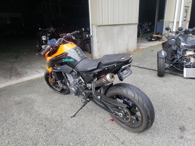 2022 KTM 890 DUKE R VBKTU9406NM833901