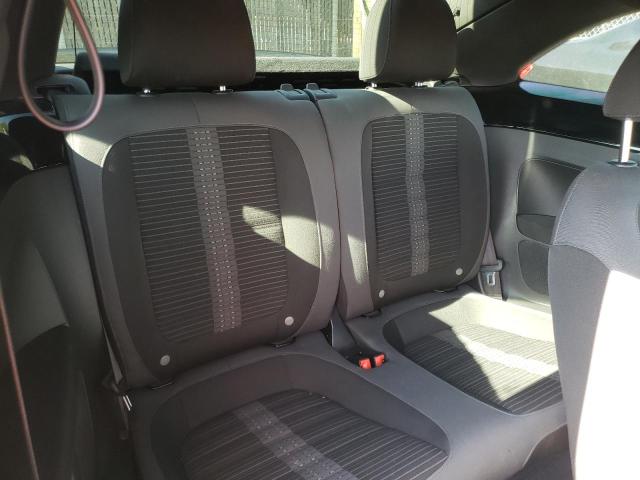 2015 VOLKSWAGEN BEETLE R-L 3VWVS7AT2FM604380