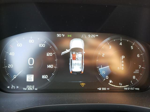 2018 VOLVO XC60 T5 LYV102RK6JB087976