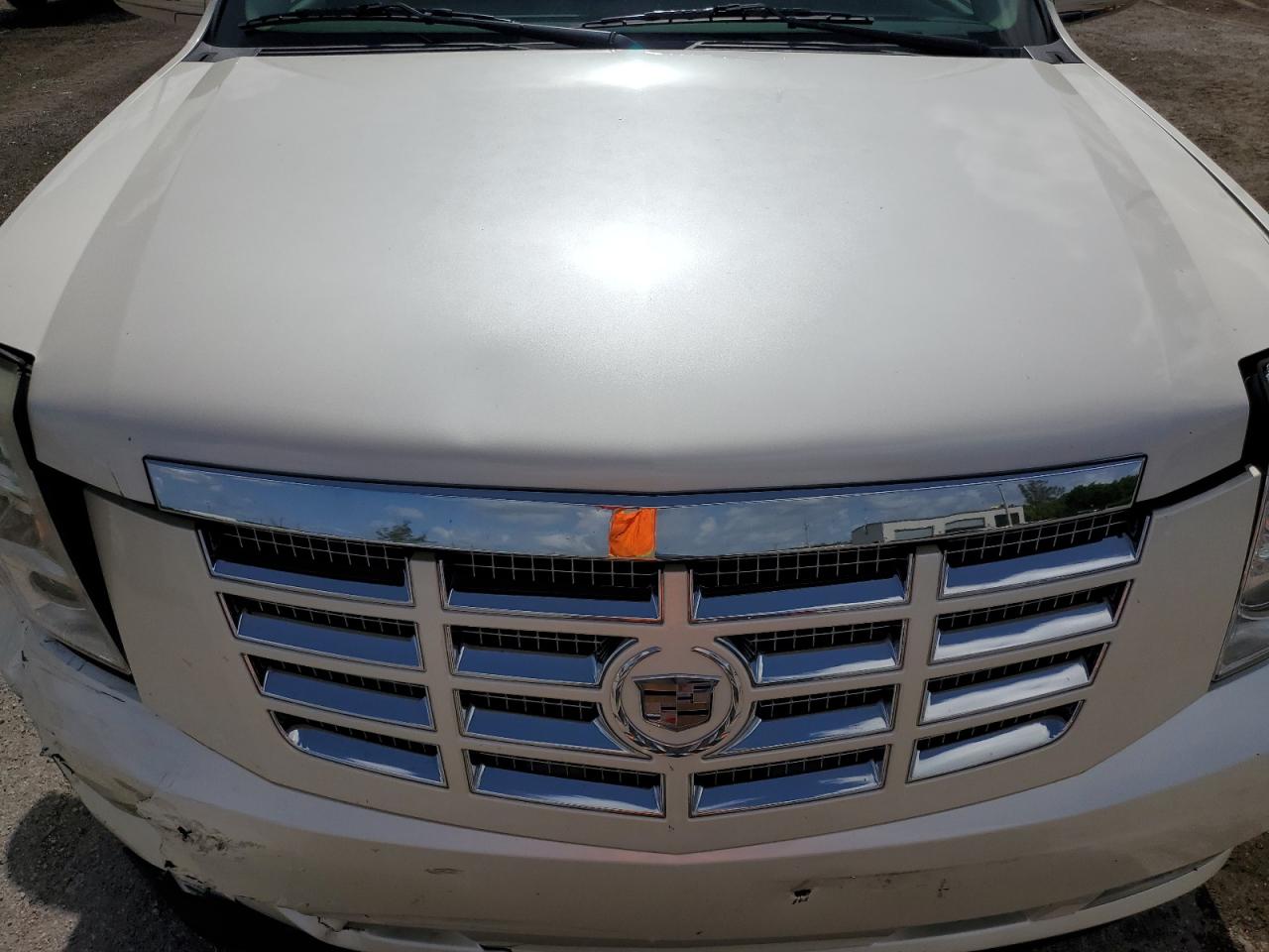 2008 Cadillac Escalade Luxury VIN: 1GYFK63838R278157 Lot: 54445342