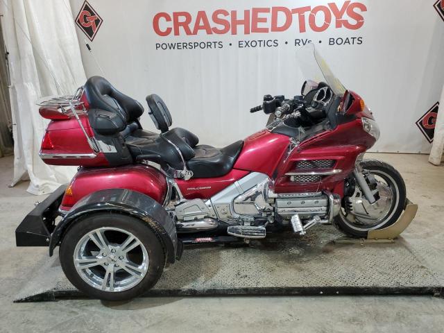 Salvage cars for sale from Copart Columbia, MO: 2003 Honda GL1800