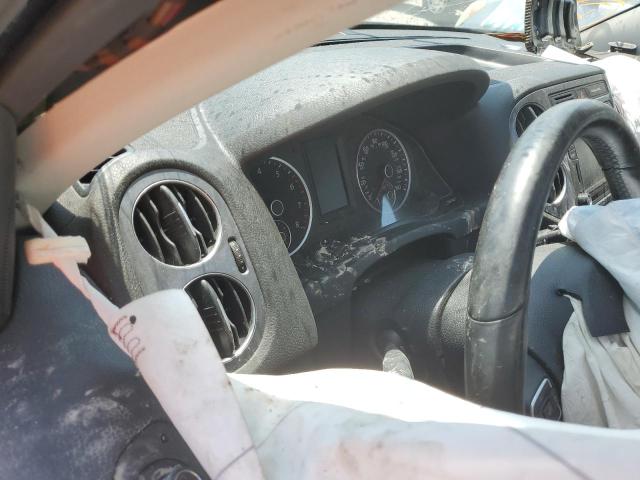 2017 VOLKSWAGEN TIGUAN WOL - WVGSV7AX1HW503684