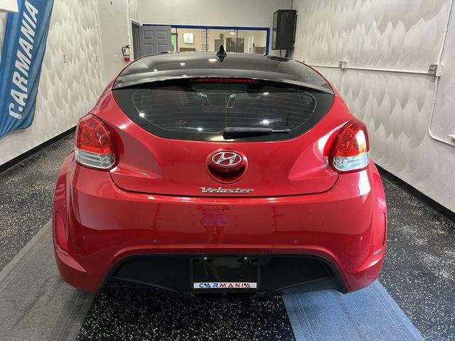 Купе HYUNDAI VELOSTER 2013 Красный