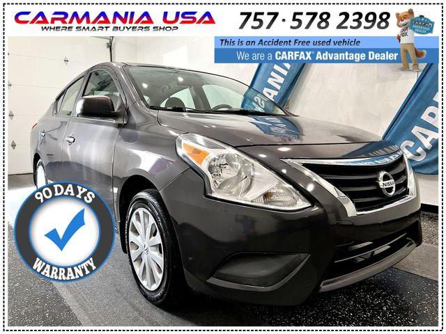 Седани NISSAN VERSA 2016 Сірий