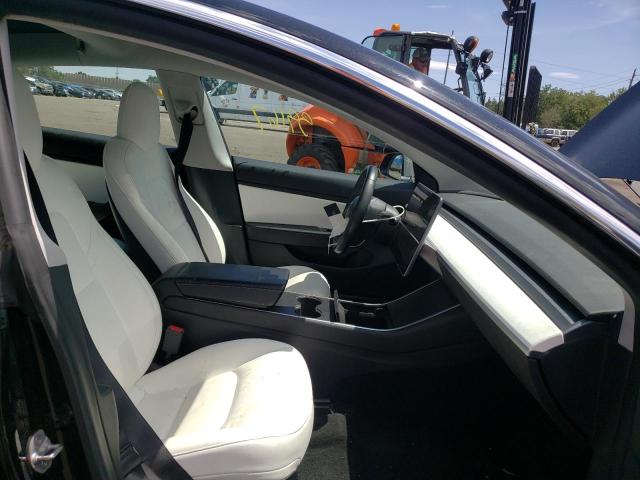 2019 TESLA 3 5YJ3E1EA4KF402663