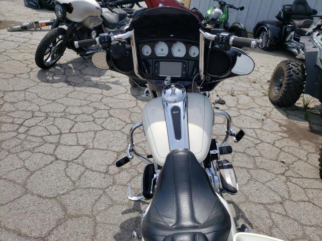 2015 HARLEY-DAVIDSON FLHXS STRE - 1HD1KRM10FB625421