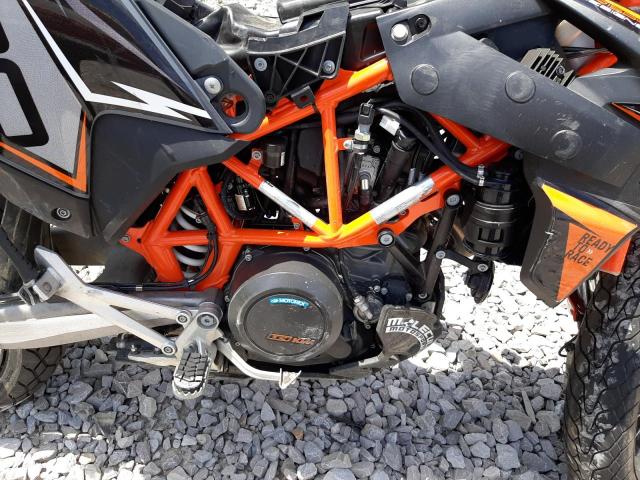 2021 KTM 690 SMC R VBKLSV404MM709784