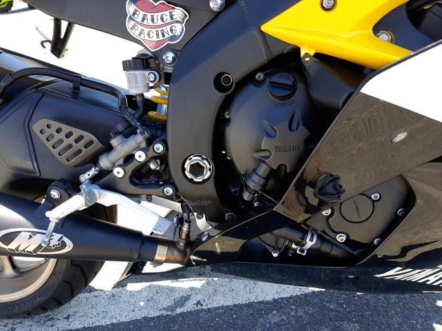 2016 YAMAHA YZF-R6 JYARJ16E3GA036830