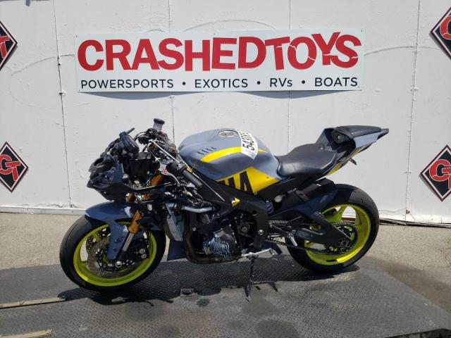 2017 YAMAHA YZFR6 C JYARJ28Y8HA000405