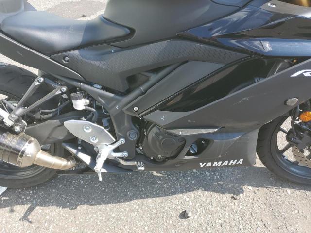2019 YAMAHA YZFR3 A MH3RH18Y7KK002417